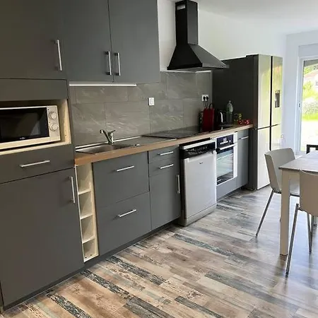 Vakantiehuis Chez Sophie Et Vincent *